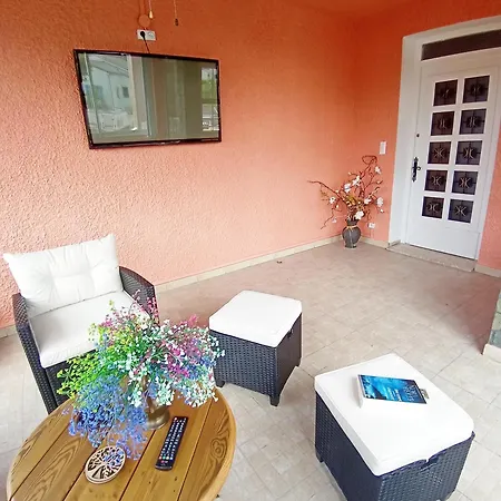 Mesanges En Bord De ! Lägenhet