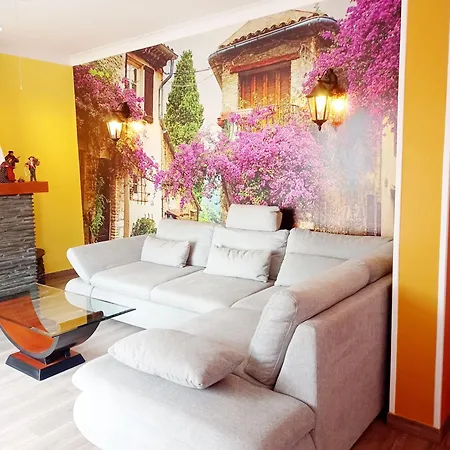 Mesanges En Bord De ! Lägenhet