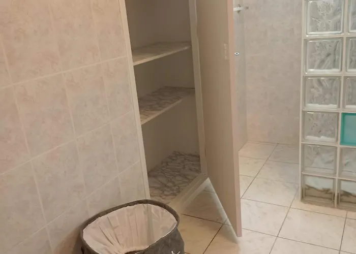 Mesanges En Bord De !